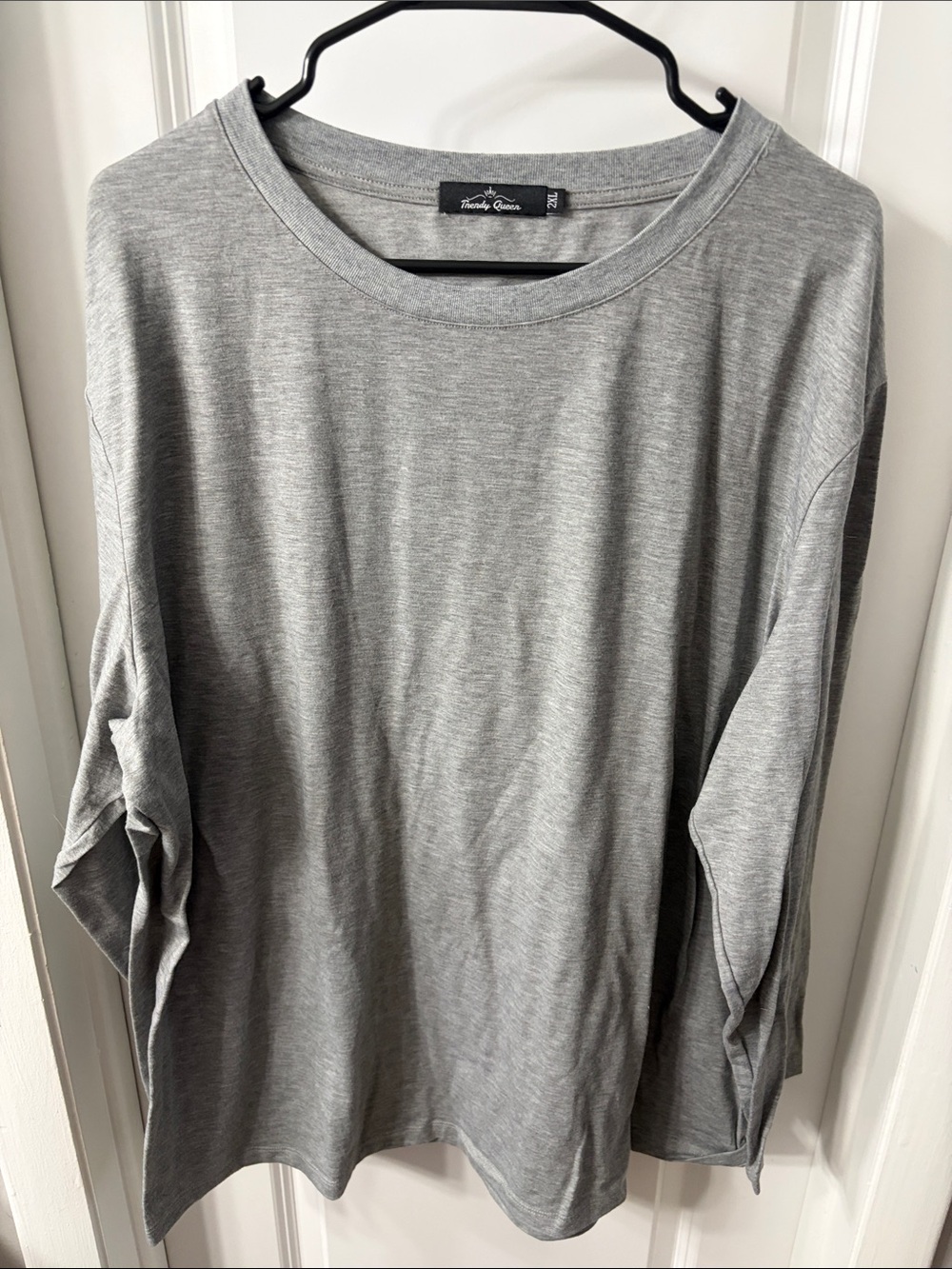 3/$20 Trendy Queen Women's Long Sleeve Tee - Gray